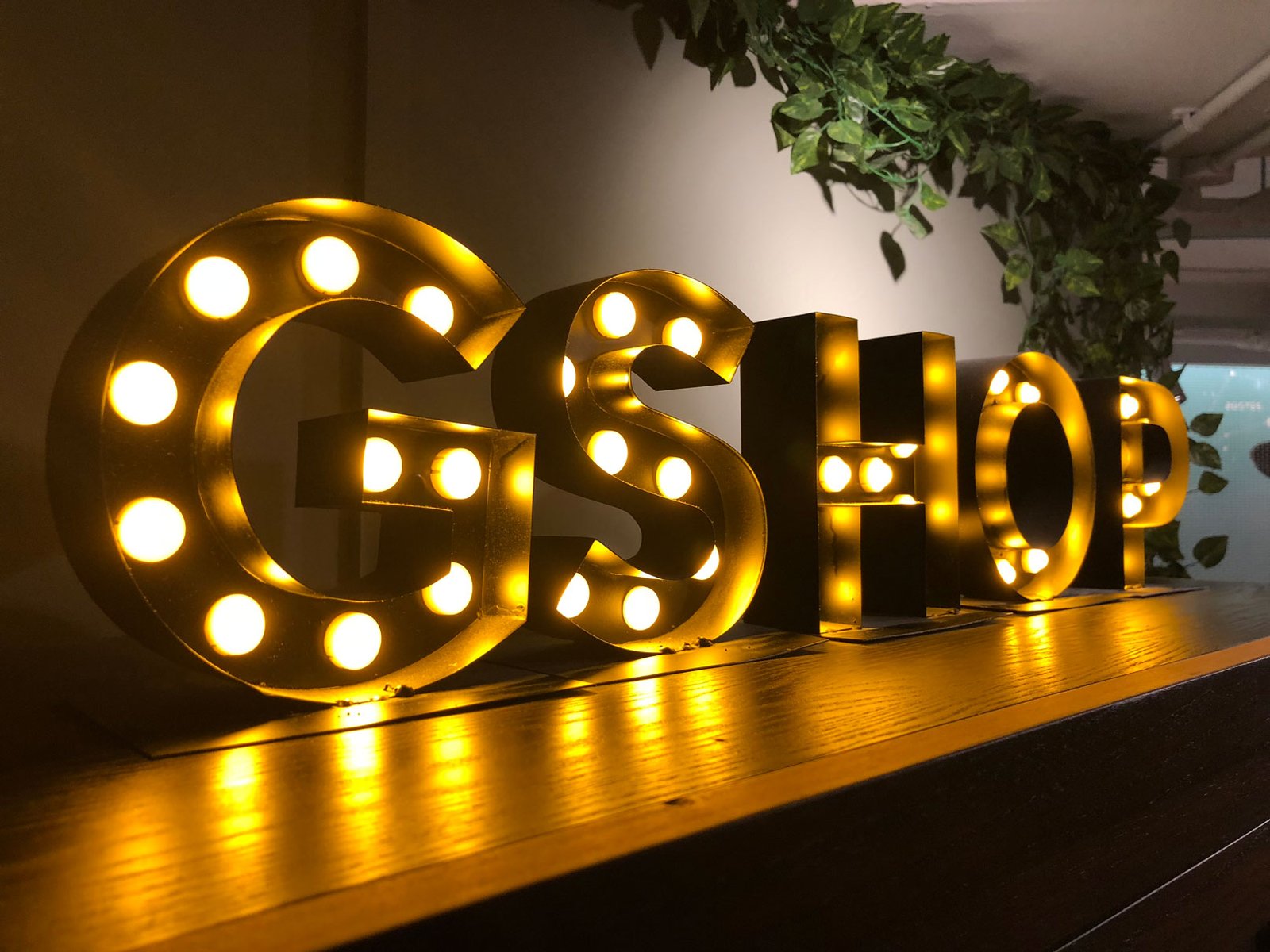 Signage project – retail storefront illuminated sign